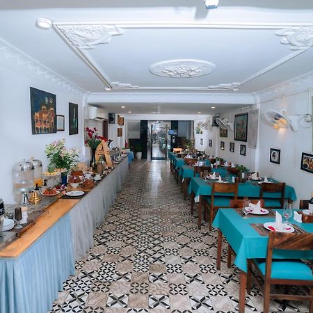 Grand Elevation Hotel Phnom-Penh Buitenkant foto