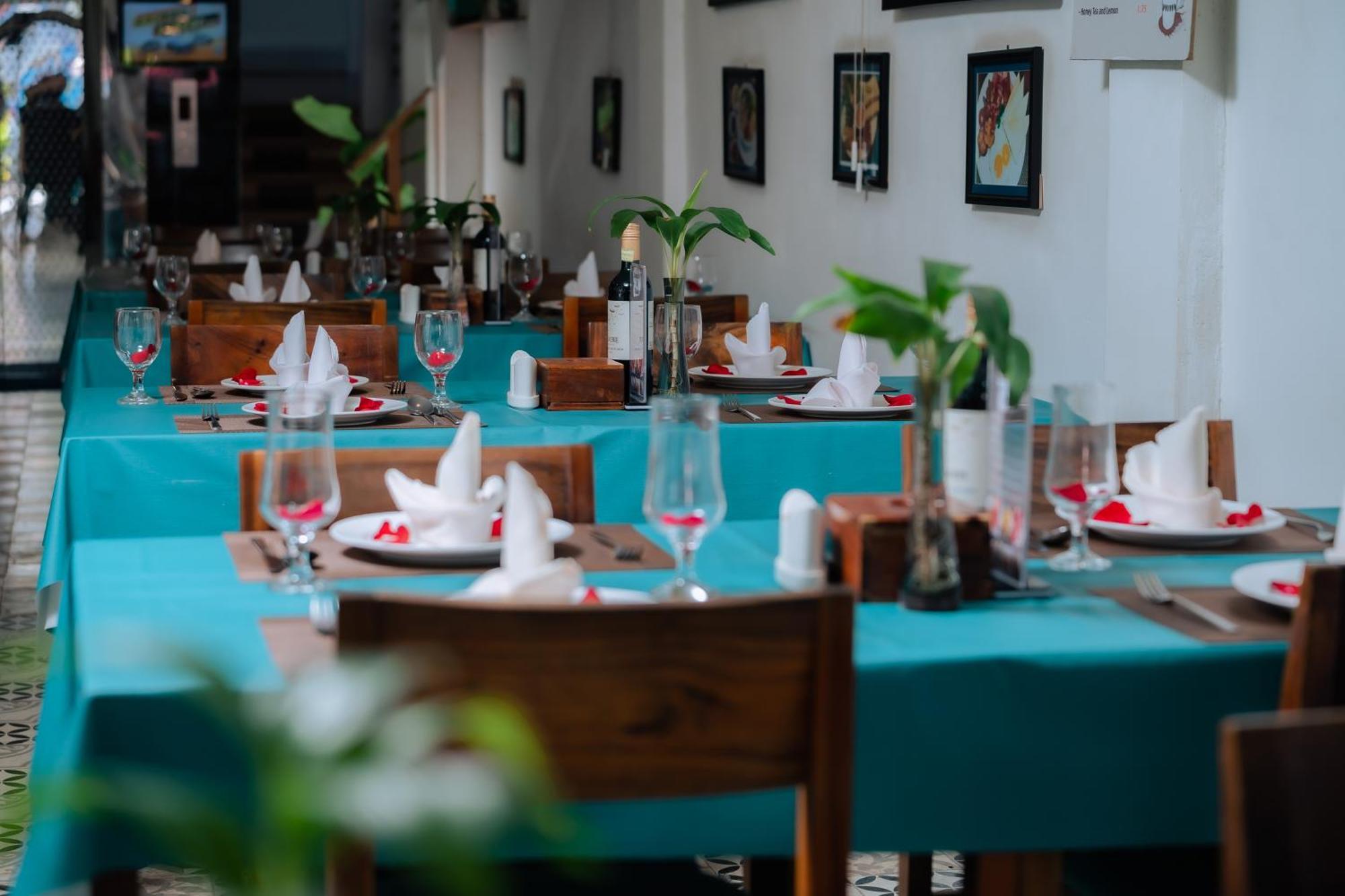 Grand Elevation Hotel Phnom-Penh Buitenkant foto