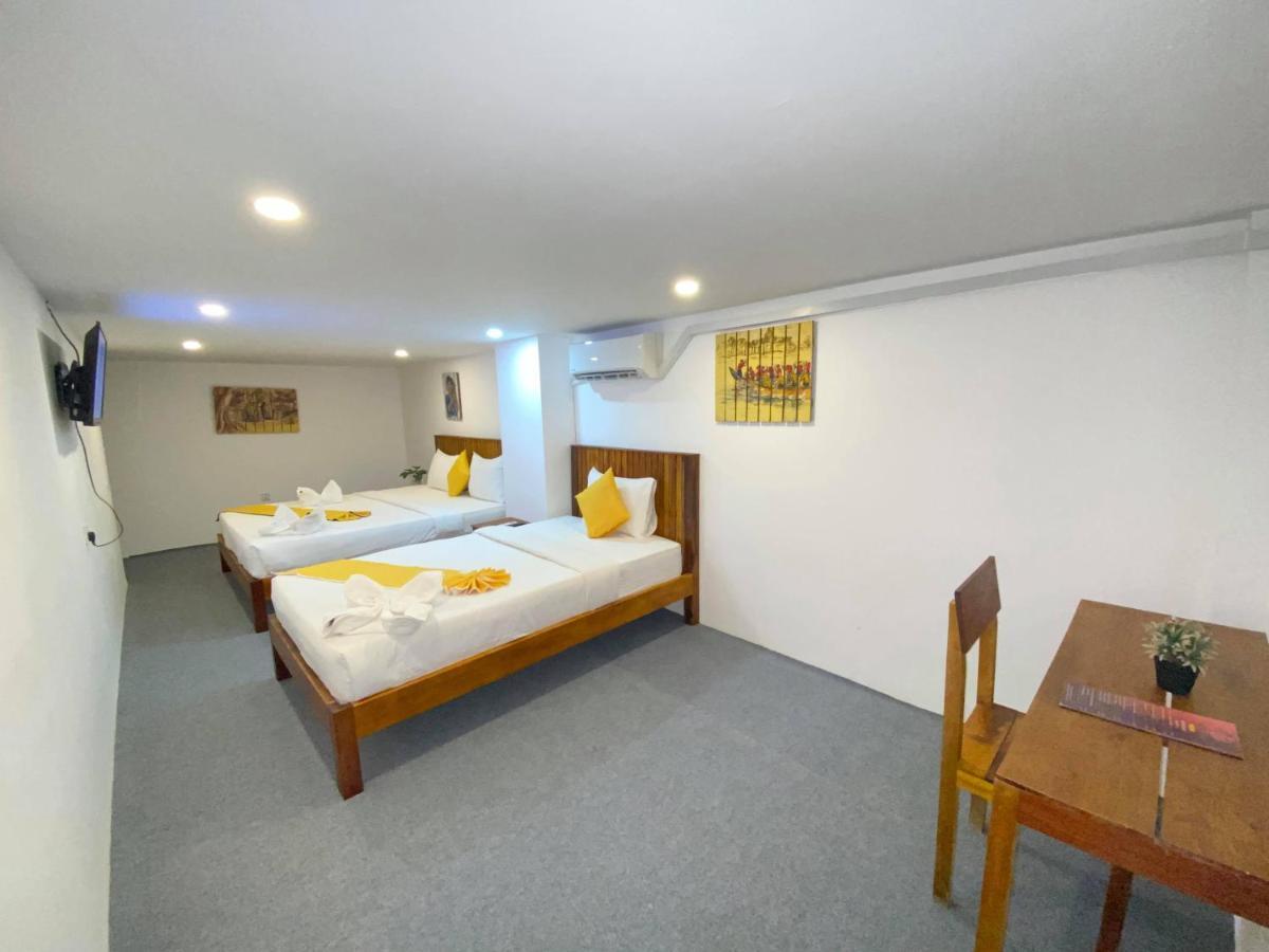 Grand Elevation Hotel Phnom-Penh Buitenkant foto
